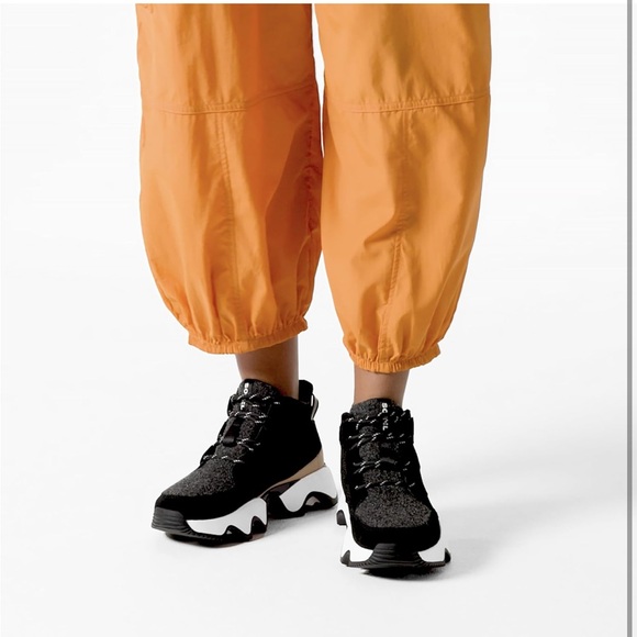 Sorel Kinetic Impact Caribou Waterproof Black Tan Boots - Picture 6 of 11